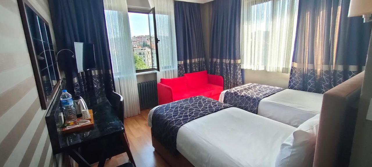 Star City Hotel Istanbul Exterior photo