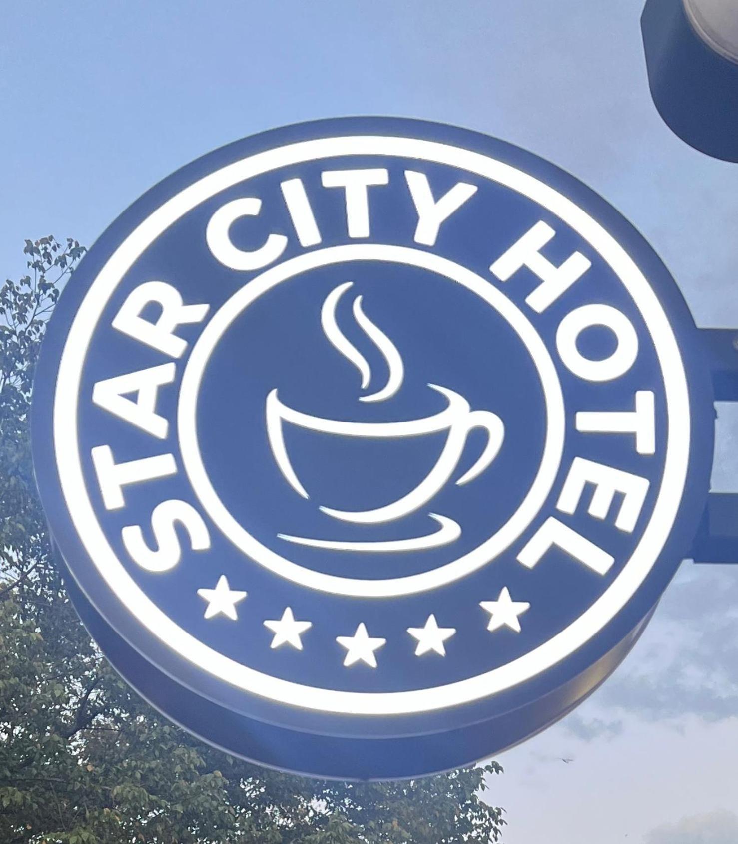 Star City Hotel Istanbul Exterior photo